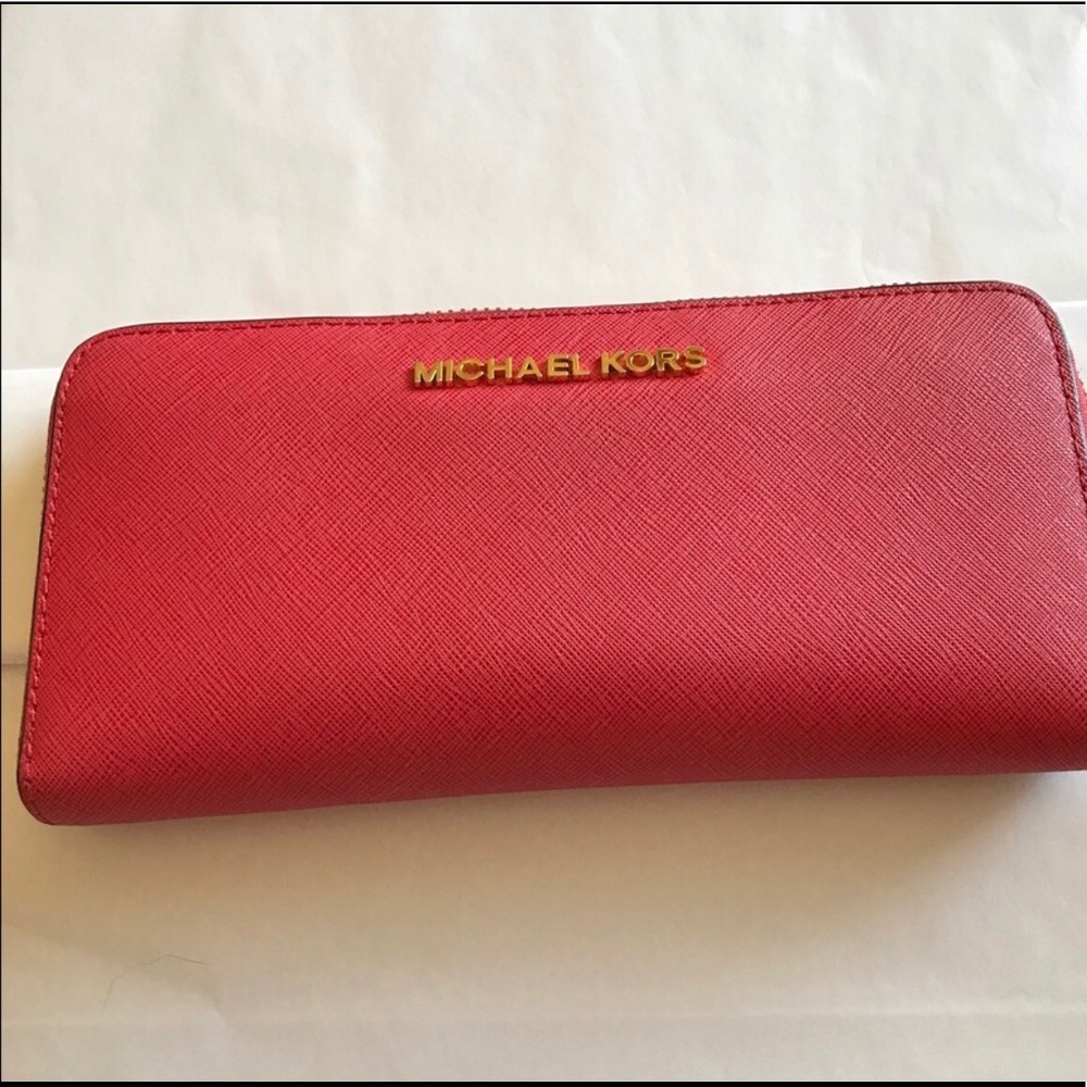 Michael Kors wallet